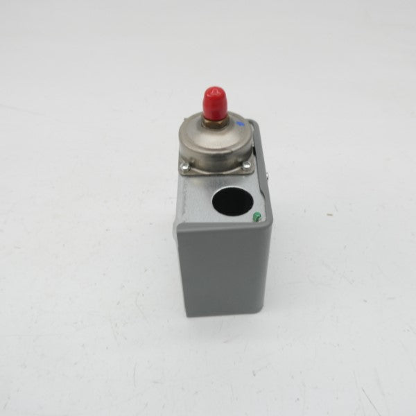 JOHNSON CONTROLS P170AA-2 0-150PSI NSMP