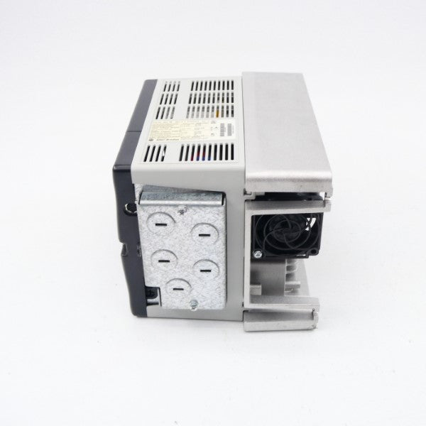 ALLEN BRADLEY 20AD5P0A3AYNNNC0 SER. A F/W 5.001 432-528VAC 5.6A NSNP