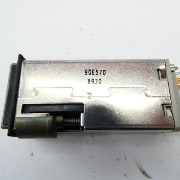 PUSH BUTTON 90E570 NSNP