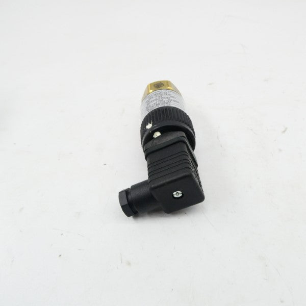 BARKSDALE L96201-BB1-S0156 125/250VAC 5A 190-600PSI NSMP