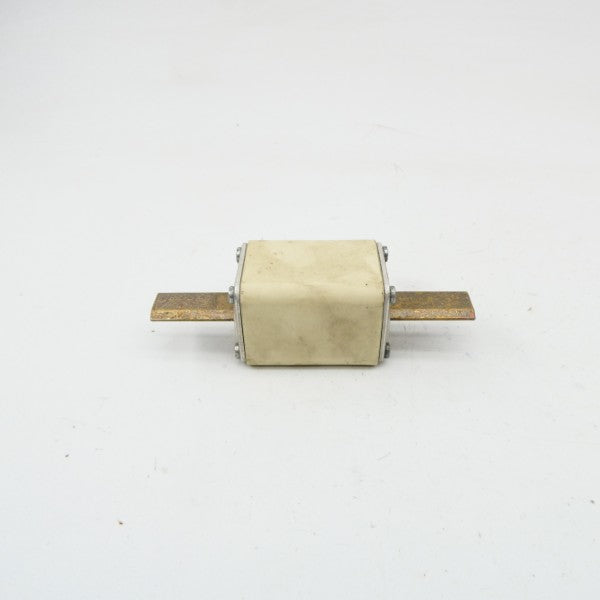 SIEMENS 3NA7242 500V 224A NSNP
