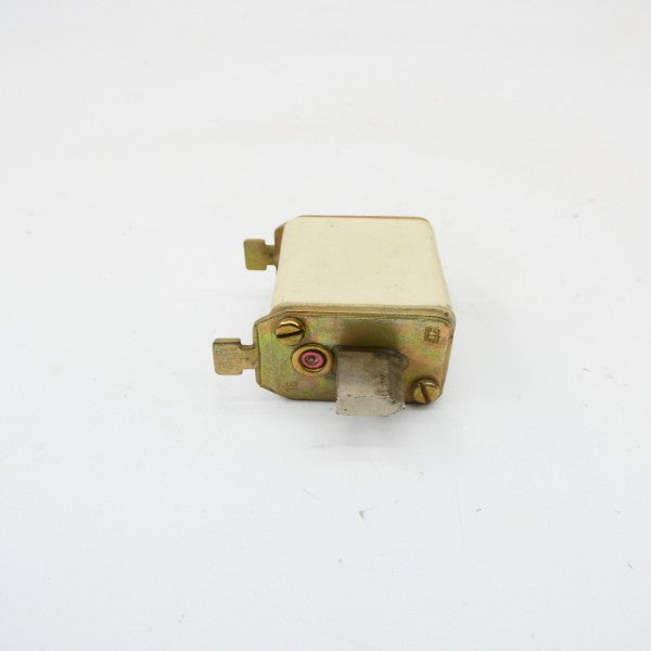 E BAMAT NH00 500V 20A NSNP