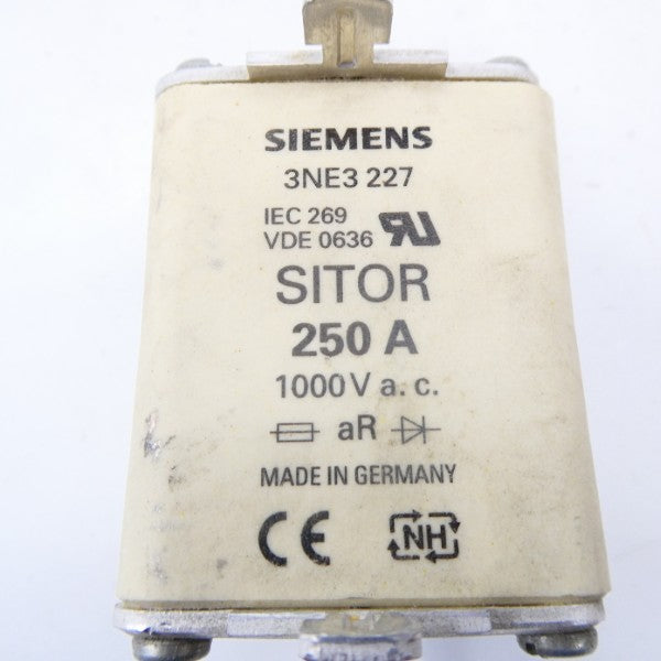 SIEMENS 3NE3227 1000VAC 250A NSNP