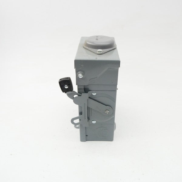 SQUARE D D221NRB SER. E3 240VAC 30A NSNP