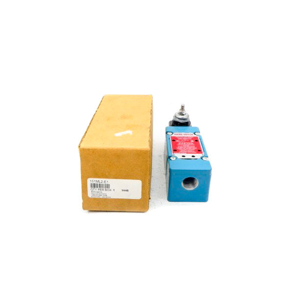 MICRO SWITCH 151ML2-E1 600VAC 10A NSMP
