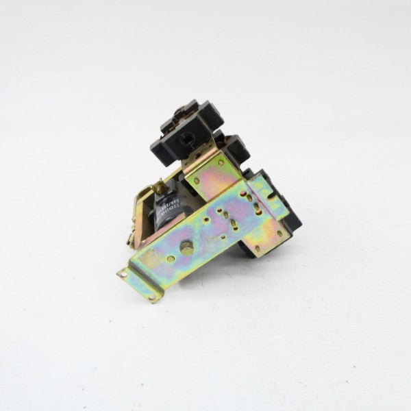 GENERAL ELECTRIC DS303AA100BB2MH 230/250VDC NSNP