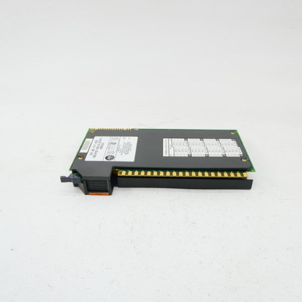 ALLEN BRADLEY 1771-ODD 120VAC REV. A01 NSMP