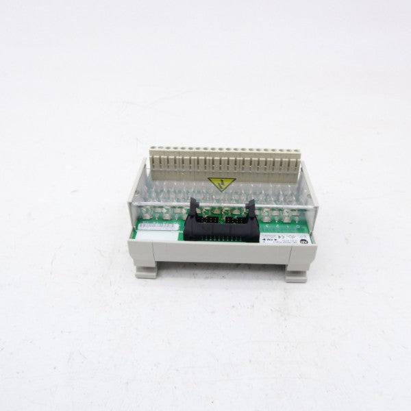 ALLEN BRADLEY 1492-IFM20F-F24A-2 SER. A 10-30VAC/DC NSMP