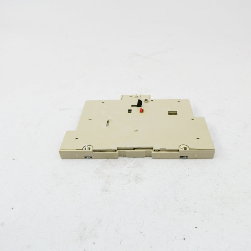 TELEMECANIQUE LA1LC012 300VAC 3A NSMP