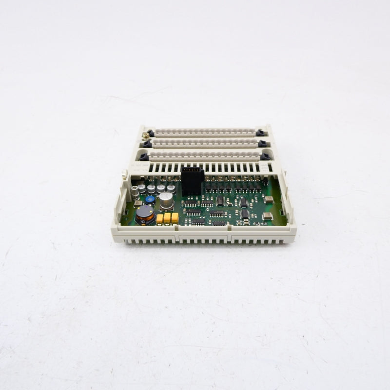 SCHNEIDER ELECTRIC 170ADM37010 24VDC 2A NSMP