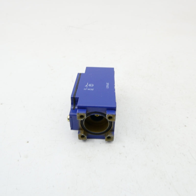 TELEMECANIQUE XCK-JH7 240V 3A NSNP