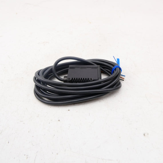 OMRON E3G-L12 10-30VDC 2M NSMP