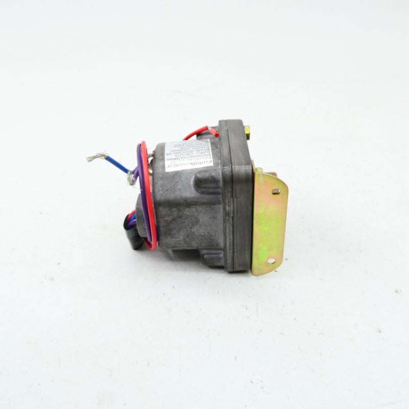 BARKSDALE D1H-H18SS-P2 480VAC 3A .4-18PSI NSNP