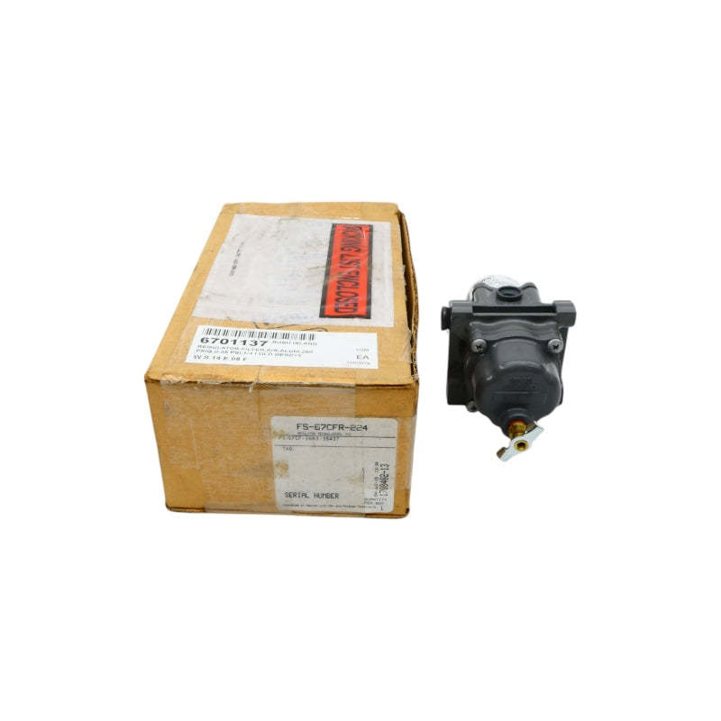 FISHER FS-67CFR-224 0-35PSI NSMP
