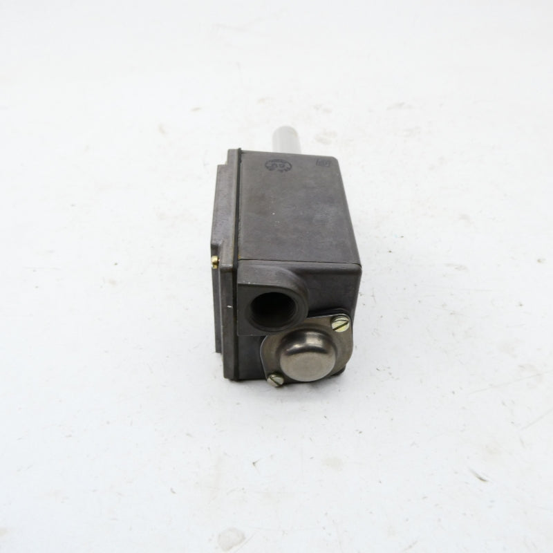 BARKSDALE ML1H-H203S-WS 480VAC 3A -100/250'F NSNP