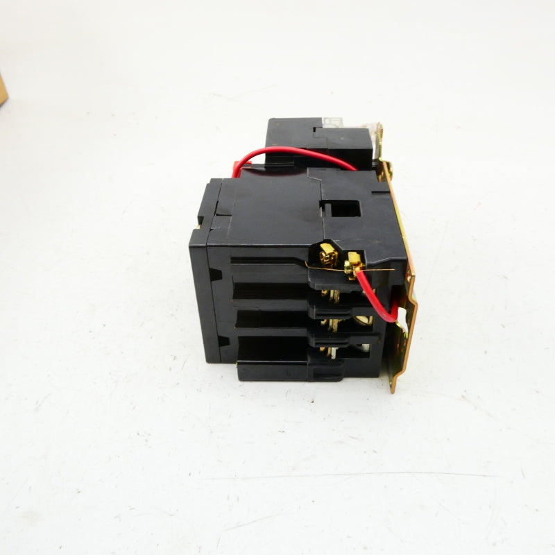 SQUARE D 8536SAO12 SER. B 110/120V (AS PICTURED) NSNP