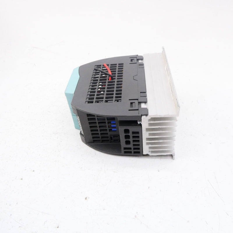 SIEMENS 6SL3211-0AB15-5BA0 200-240V 7.7A NSNP