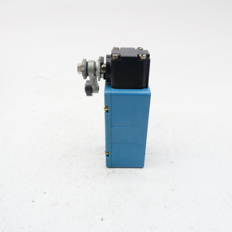 MICRO SWITCH 51ML1-E1 600VAC 20A NSNP