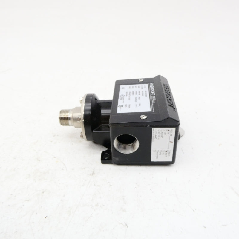 ASHCROFT B420VXC4FSNH06 125/250VAC 15A 15PSI NSMP