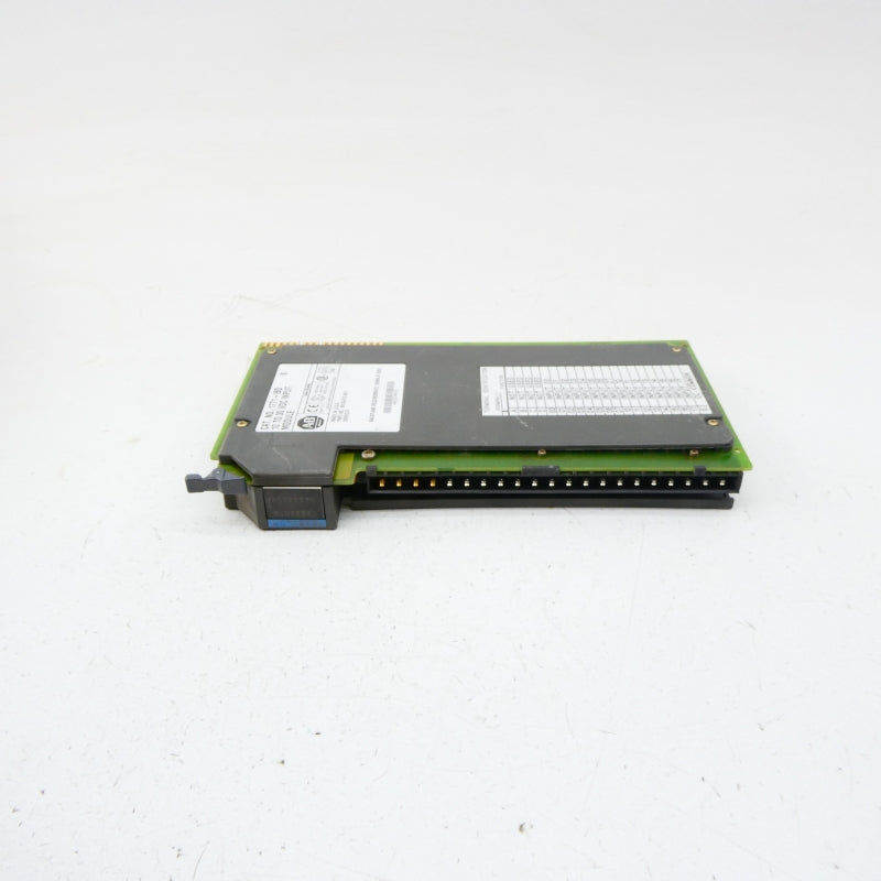 ALLEN BRADLEY 1771-IBD SER. B 10-30VDC NSNP