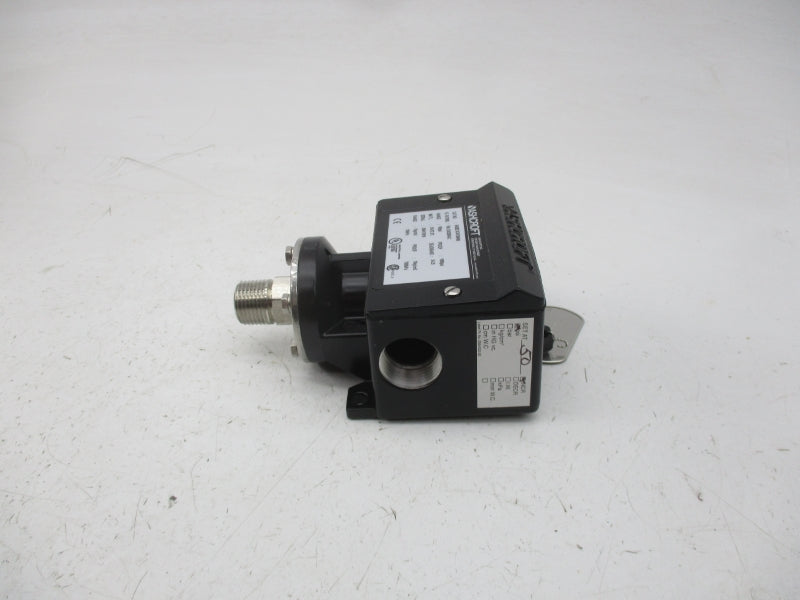 ASHCROFT B420SXC4FSNH06 125/250VAC 15A 100PSI NSMP