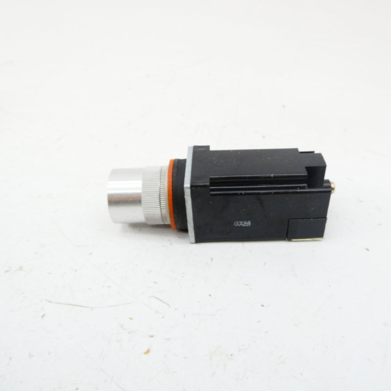 ALLEN BRADLEY 800MR-PAL16RA SER. D 110/120V (WH) NSMP
