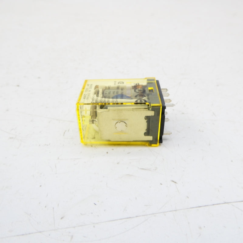 IDEC RH2V2-U 110-120VAC NSNP