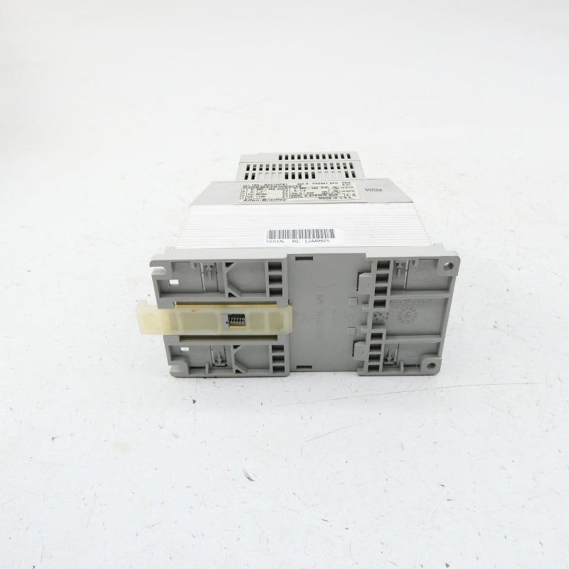 ALLEN BRADLEY 160-BA01NPS1 SER. B F/W 5.01 380-460V 1.4A NSNP