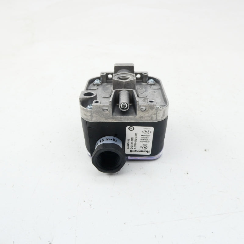 HONEYWELL 84447822 DG50T-22N 240VAC 5A 1-20INWC NSNP