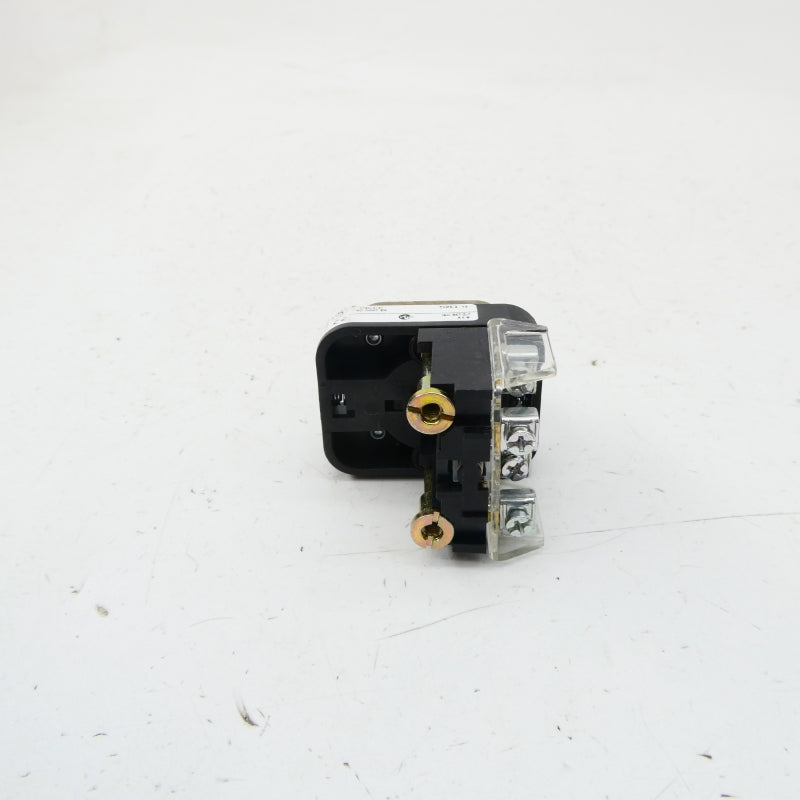 ALLEN BRADLEY 800T-FXP16RA1 SER. T 120V (AS PICTURED2) NSNP