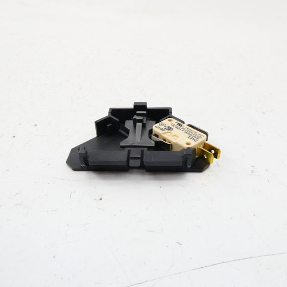 EATON C320SNP11 SER. A1 250VAC 15.1A NSMP
