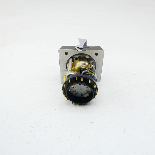 DANAHER CONTROLS HP57B6 120/240VAC 10/5A 150MIN NSMP