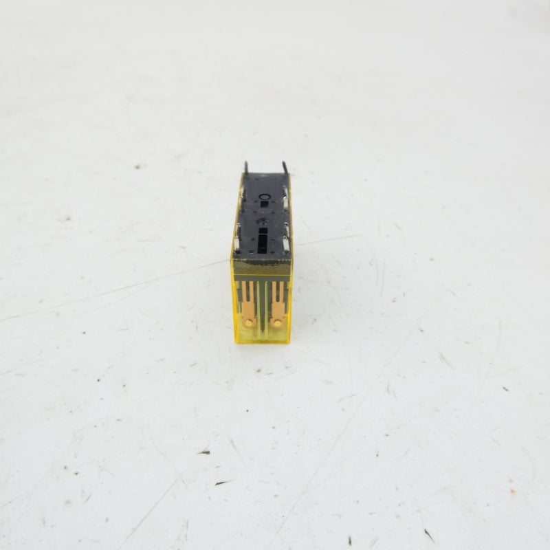 IDEC RF1V-2A2BL-D24 24V 6A NSMP