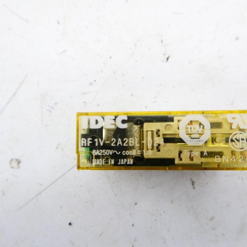 IDEC RF1V-2A2BL-D24 24V 6A NSMP