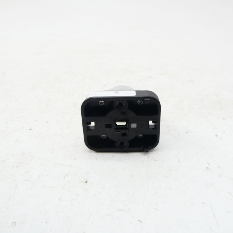 ALLEN BRADLEY 800T-SB00XX SER. T (WH) NSMP