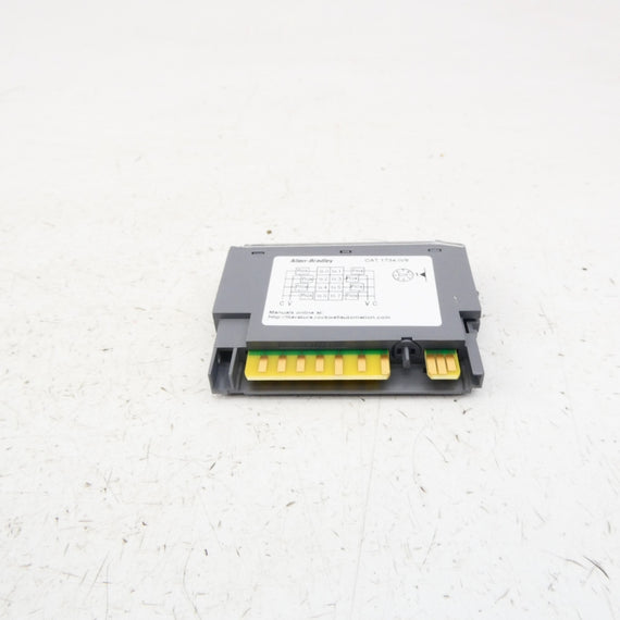 ALLEN BRADLEY 1734-IV8 SER. C F/W 3.022 24VDC (PKG OF 3) NSMP
