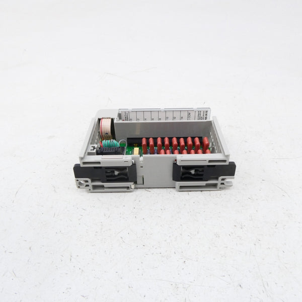 ALLEN BRADLEY 1769-IA16 SER. A F/W 3.1 79-132VAC REV. 2 NSMP