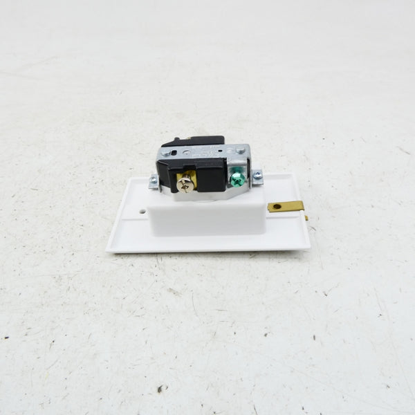 PASS & SEYMOUR S3713-W 125V 15A NSMP