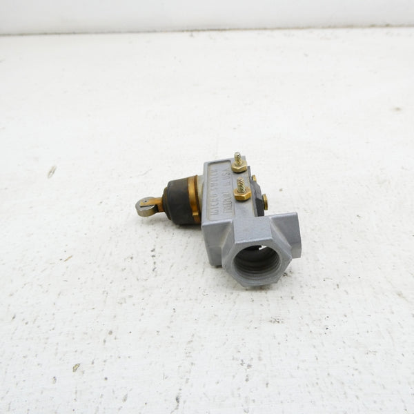 MICRO SWITCH BZE6-2RN80 600VAC 2A (AS PICTURED) NSNP