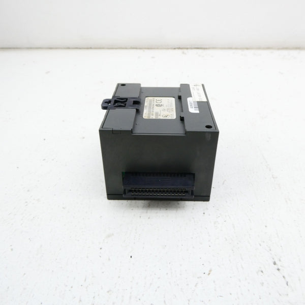 SIEMENS 6ES7223-1HF00-0XA0 15-30VDC NSNP