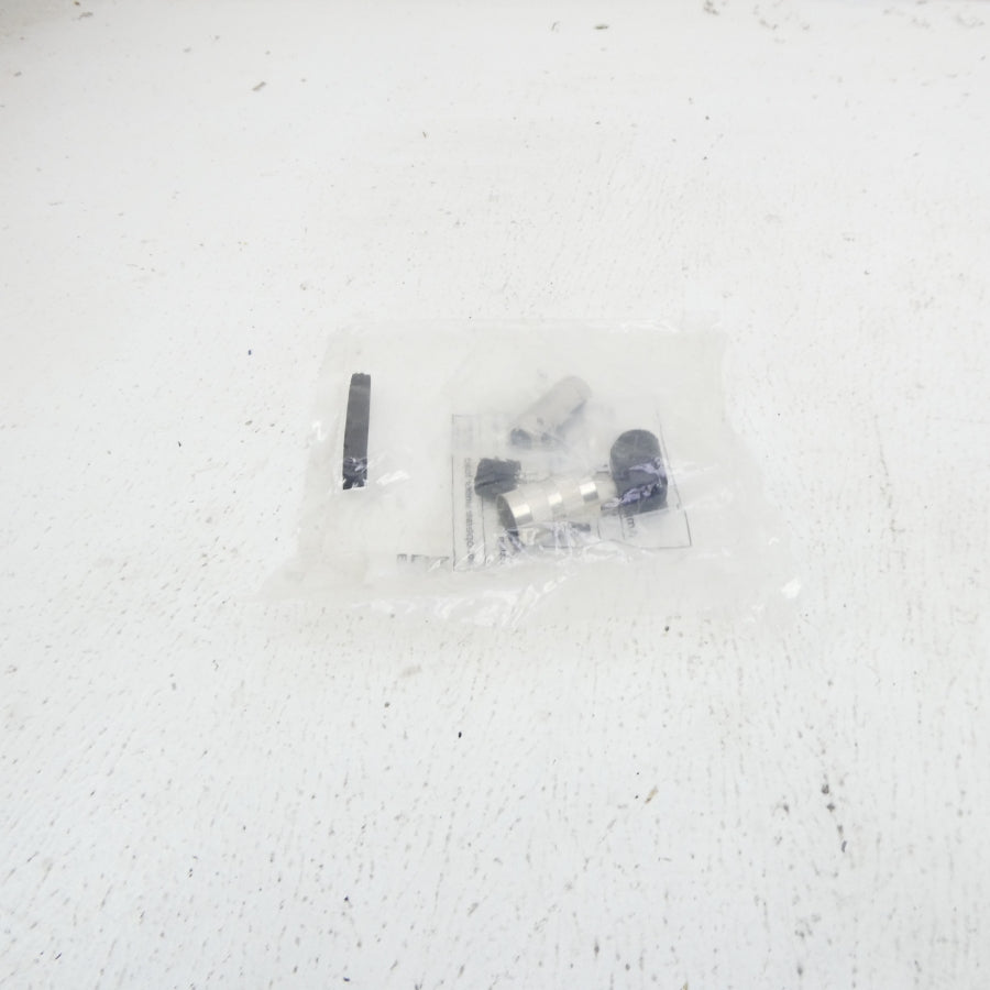 AMPHENOL T3476001 C091-U 250V 5A NSMP