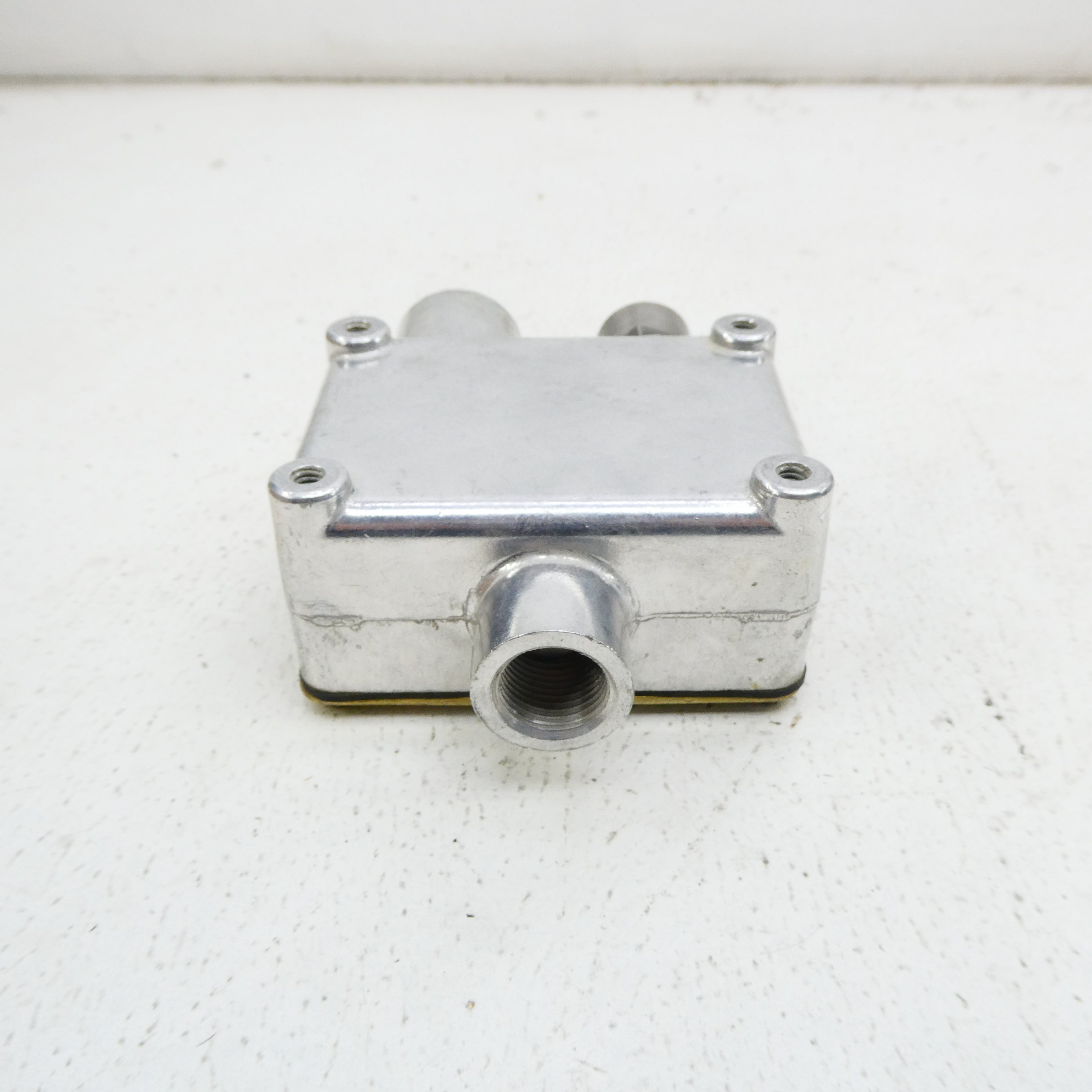 BARKSDALE 9048-4 200-3000PSI NSNP