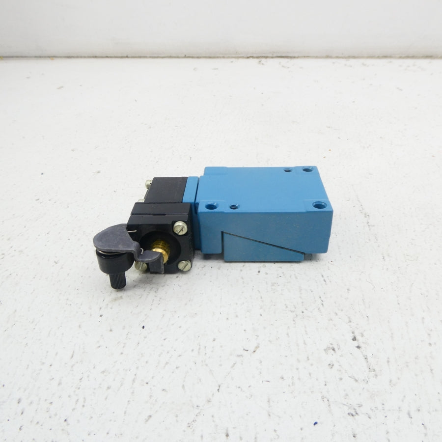 MICRO SWITCH LZL1 125-250VAC 10A NSMP
