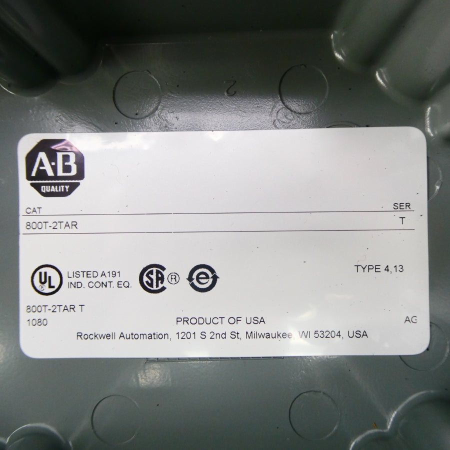 ALLEN BRADLEY 800T-2TAR SER. T (BR/WH) NSMP