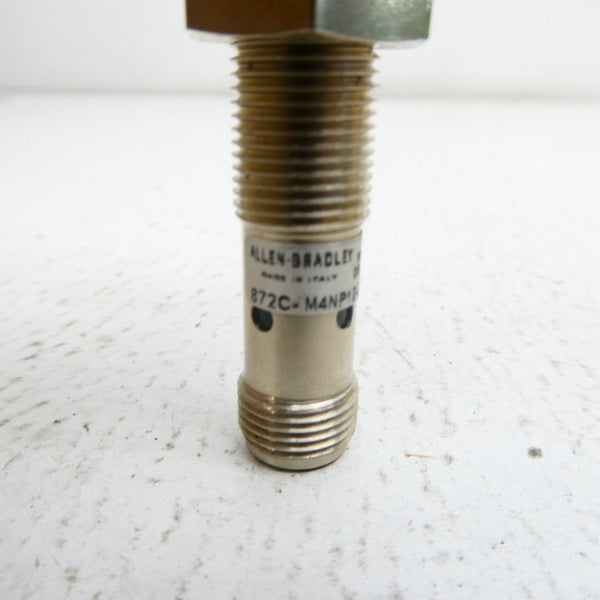 ALLEN BRADLEY 872C-M4NP12-D4 SER. A NSNP