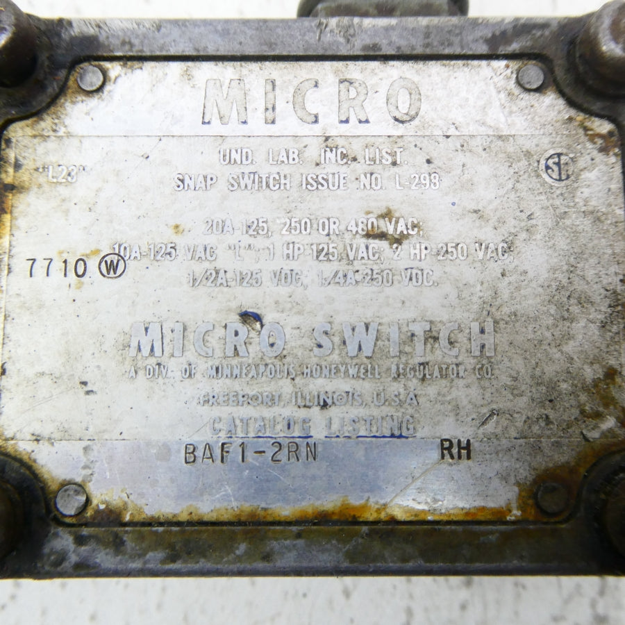 MICRO SWITCH BAF1-2RN-RH 480VAC 20A (GREY) (AS PICTURED) UNMP