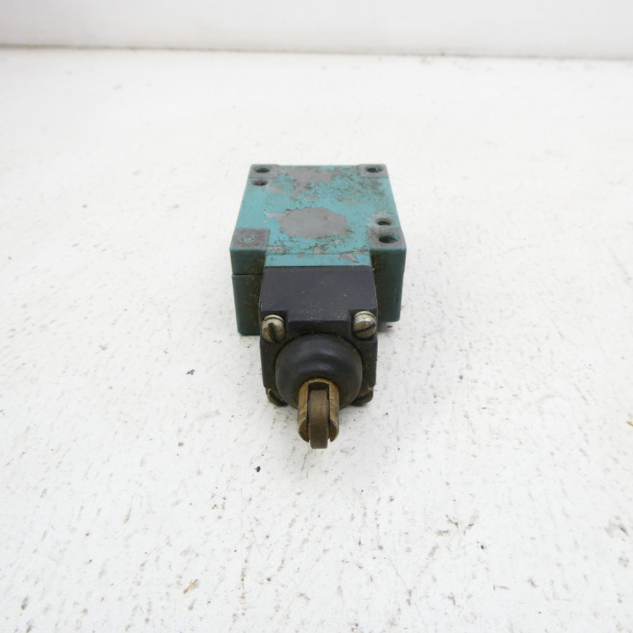 MICRO SWITCH LZE1 125-250VAC 10A UNMP