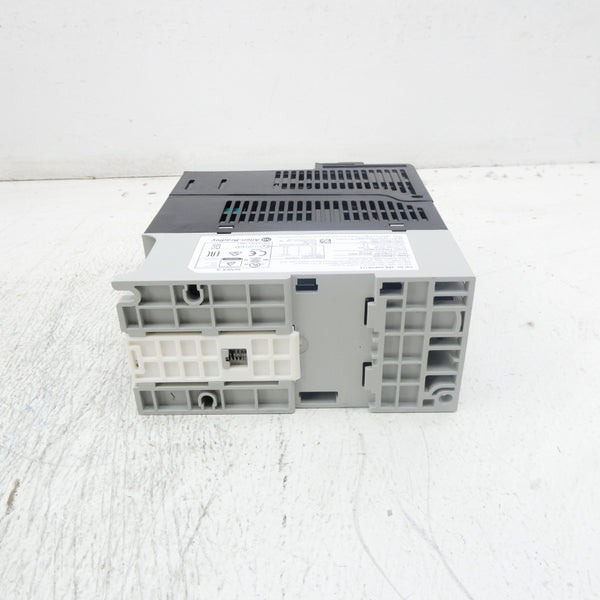 ALLEN BRADLEY 25B-D4P0N114 SER. A F/W 6.001 323-528V 5.7A NSMP