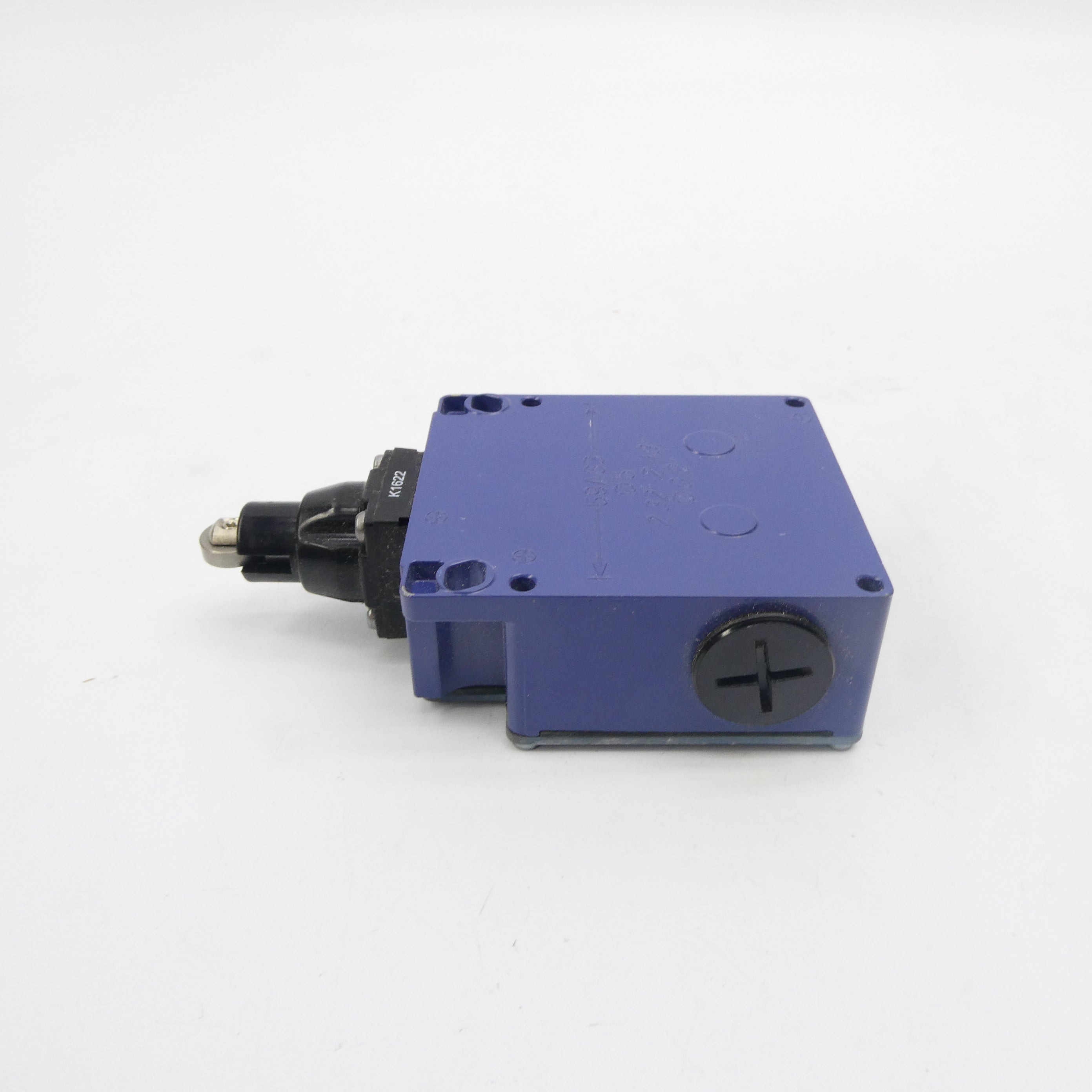 TELEMECANIQUE XCKML02 240V 3A NSNP