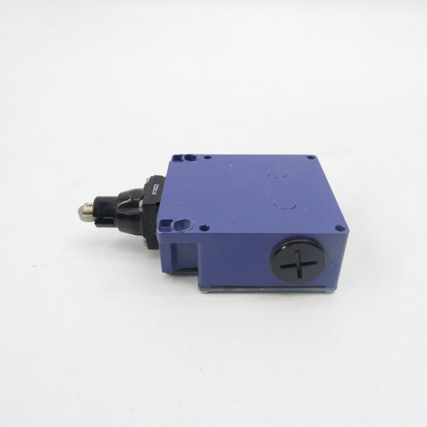 TELEMECANIQUE XCKML02 240V 3A NSNP